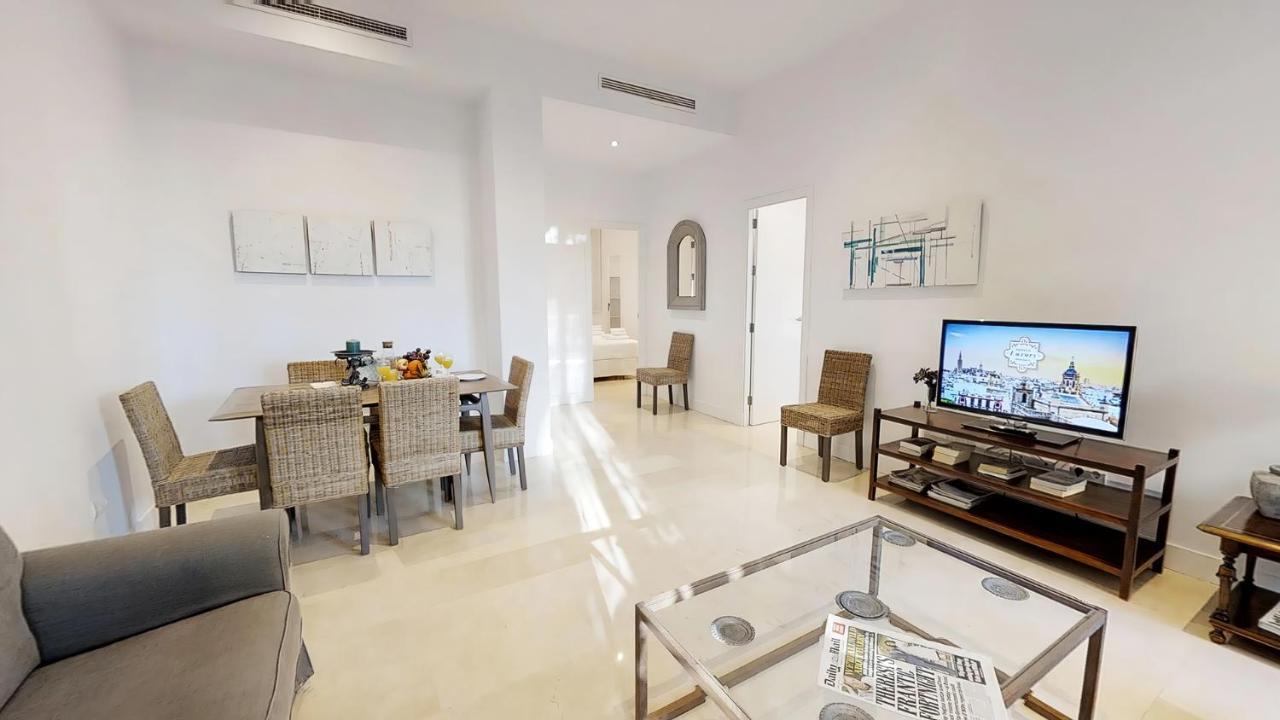 Sevilla Luxury Rentals - Alcazar Exterior photo